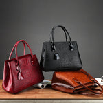 (20) Woman's Alligator Style luxury Shoulder Bag