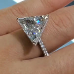 Simple Triangle Cubic Zirconia Rings R54