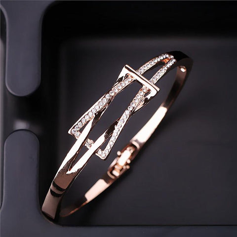 Fashion Geometric Cubic Zirconia Bracelet B5